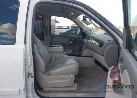 2007 Chevrolet Tahoe Lt из США, поврежденный, VIN 1GNFK13017J365966